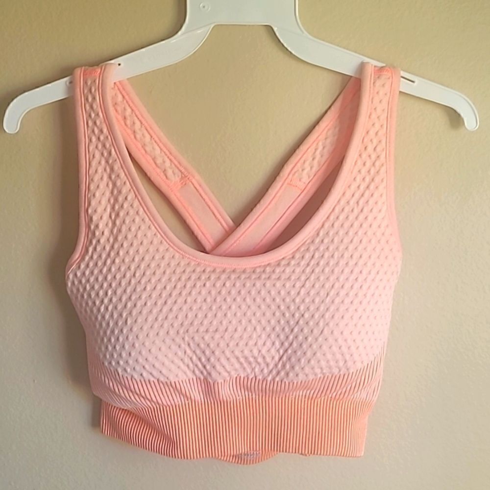 Peach Textured Athletic Sports Bra Casual Workout Outfits Size M